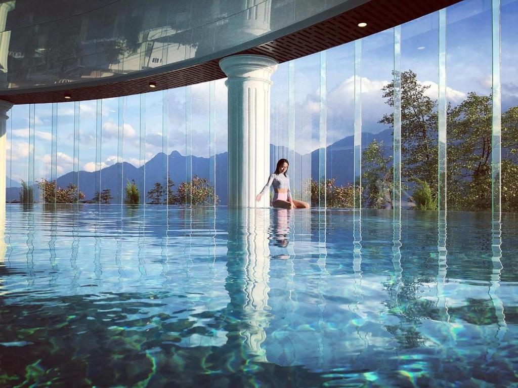 Vào các dịp lễ lớn và cuối tuần, các resort Sa Pa có hồ bơi nước nóng thường hết phòng sớm.