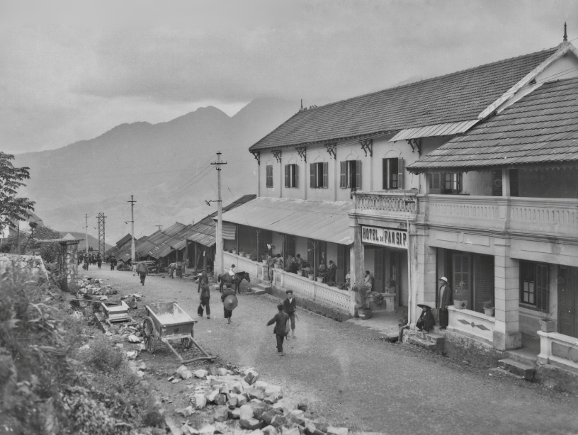 Sa Pa từng bước phát triển mạnh với hàng trăm công trình mang kiến trúc Pháp.