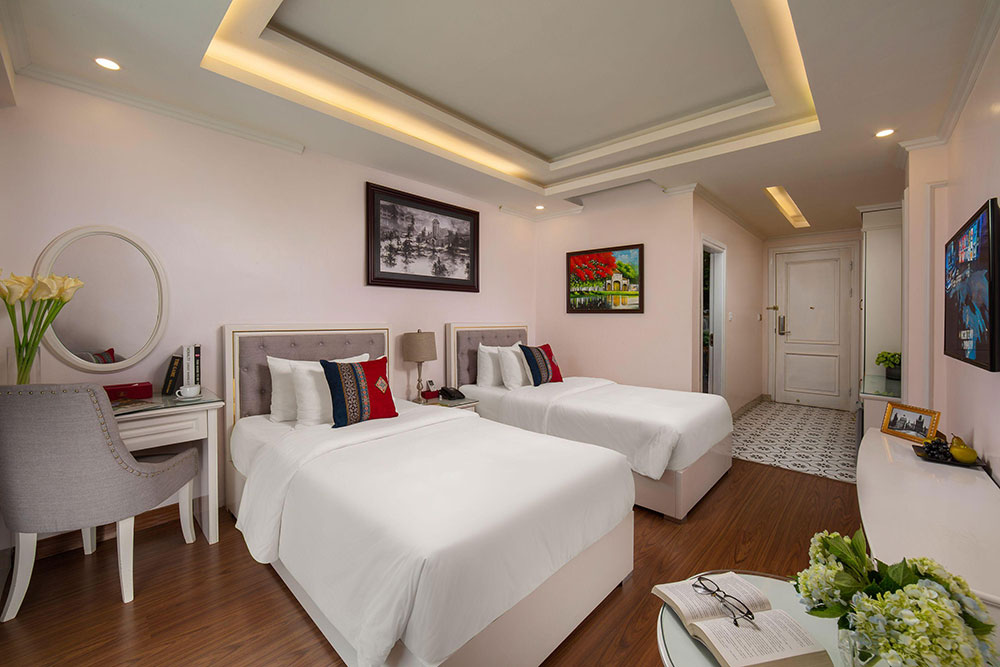 Executive Triple Room mang đến không gian cao cấp.