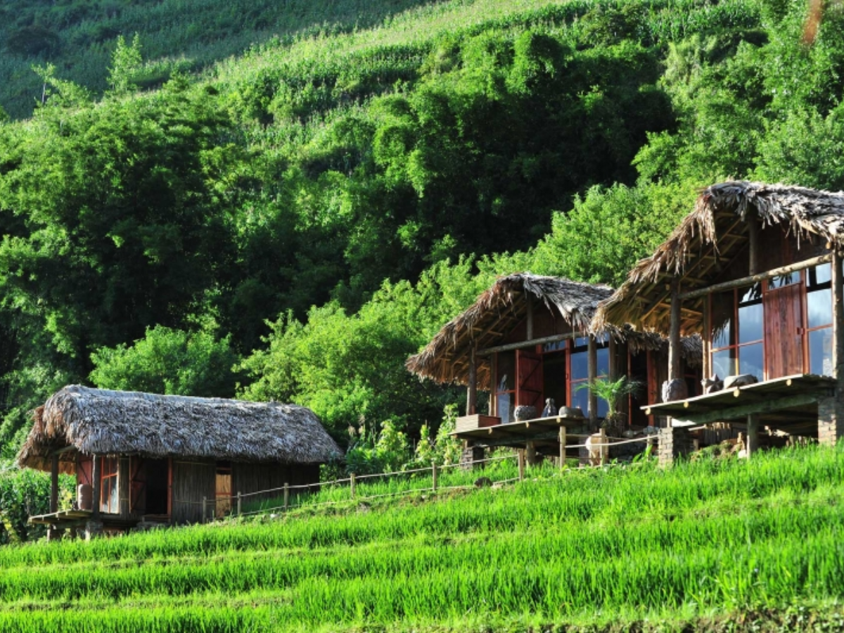 Chọn nơi ở phù hợp sẽ giúp chuyến thăm Bản Mây của bạn trọn vẹn và thoải mái hơn.