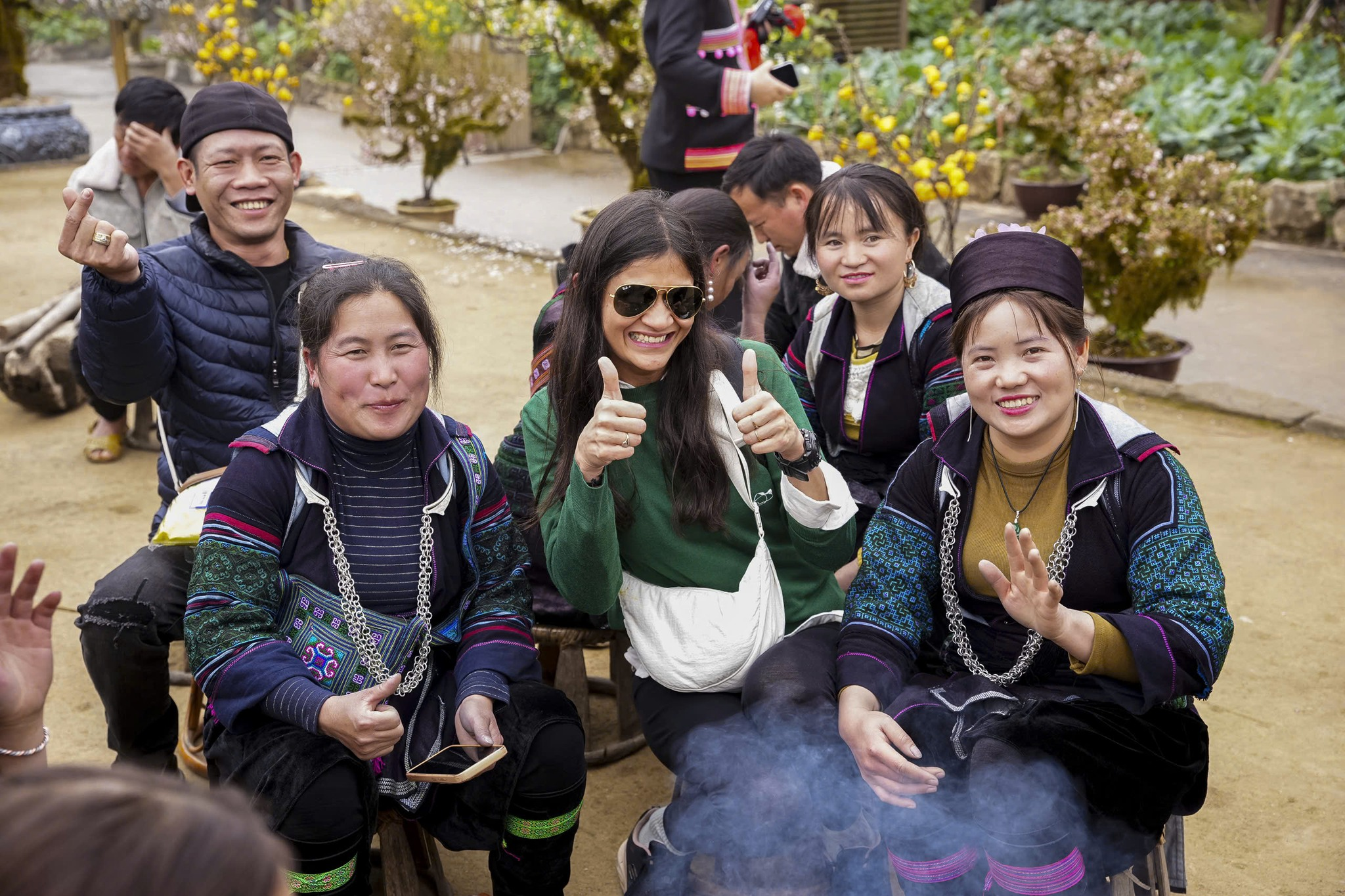 Tourists can explore the unique culture of the ethnic groups in the northwest mountainous region.