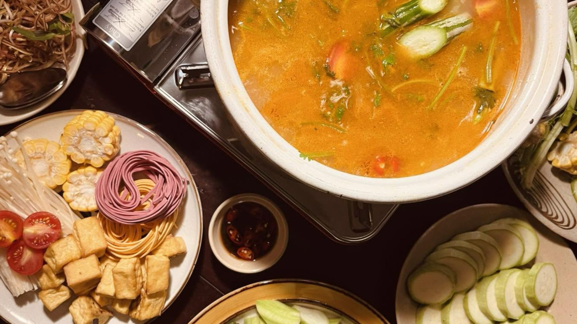 Delicious vegetarian dishes at Thong Dong Vegan Kitchen & Cafe.