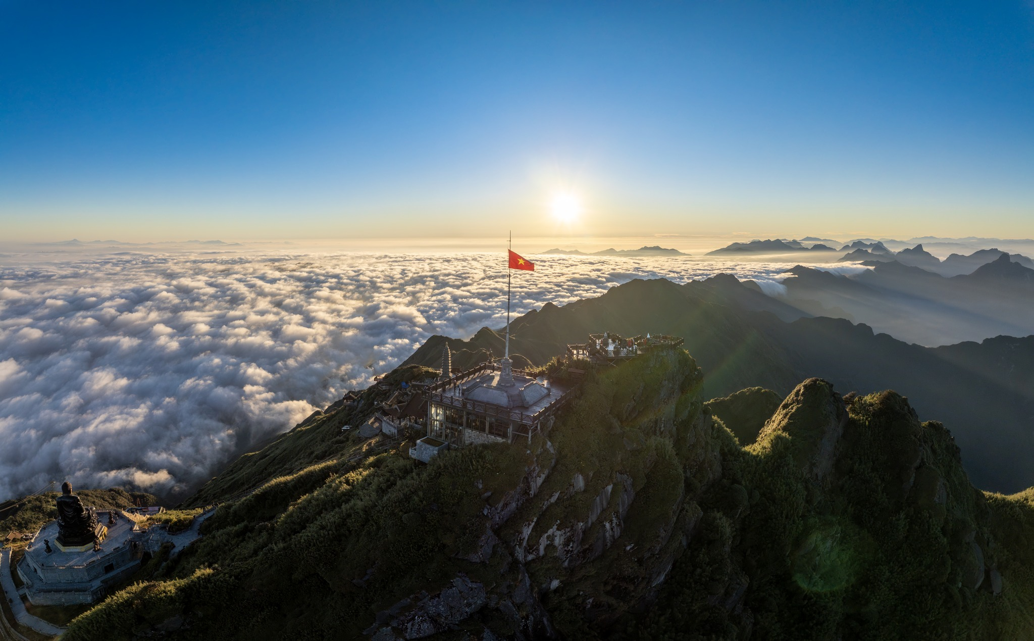 Sapa is a famous and majestic natural destination in Vietnam.
