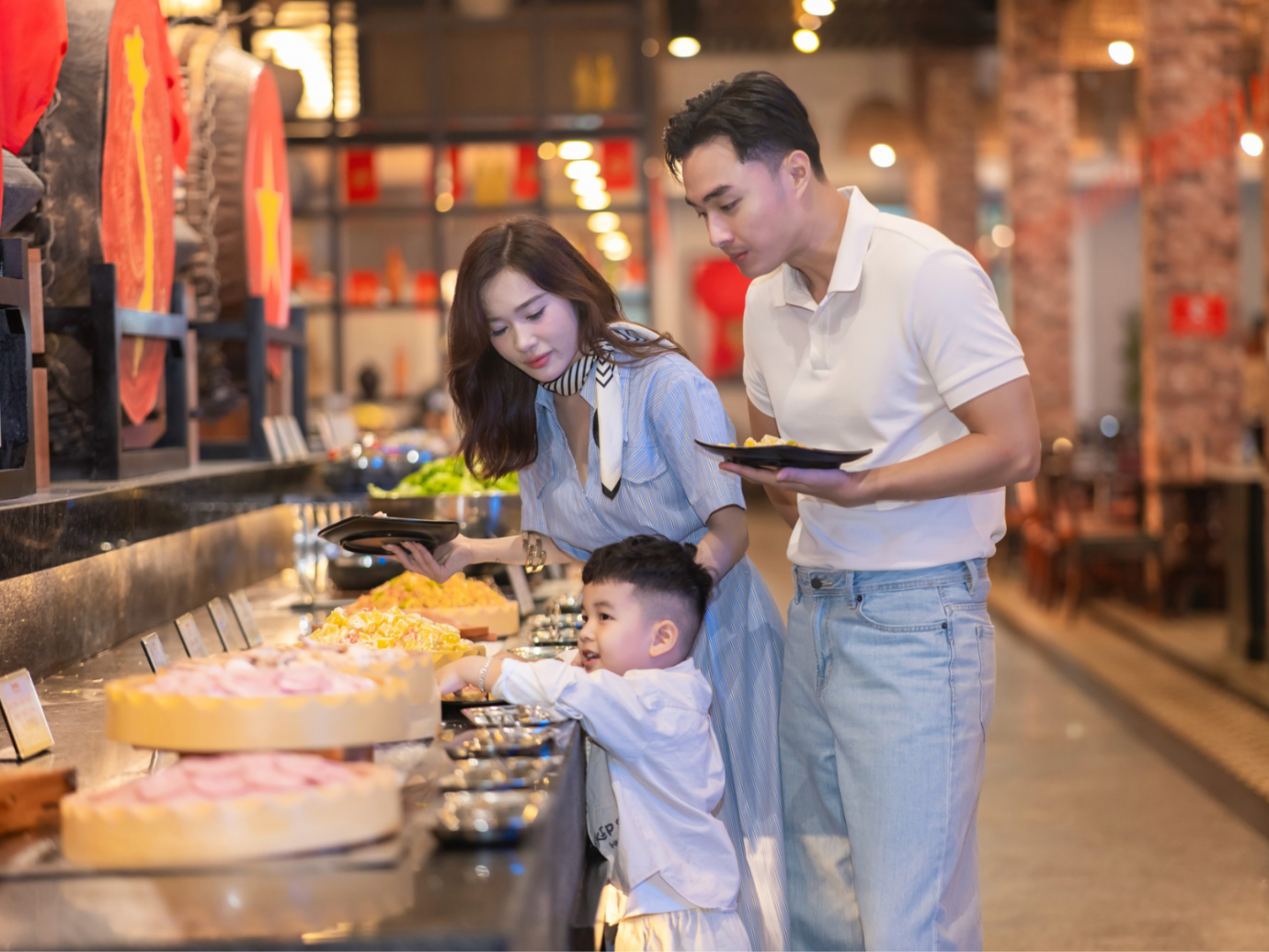 Vân Sam Fansipan 自助餐廳匯集超過 50 道西北山區特色美食