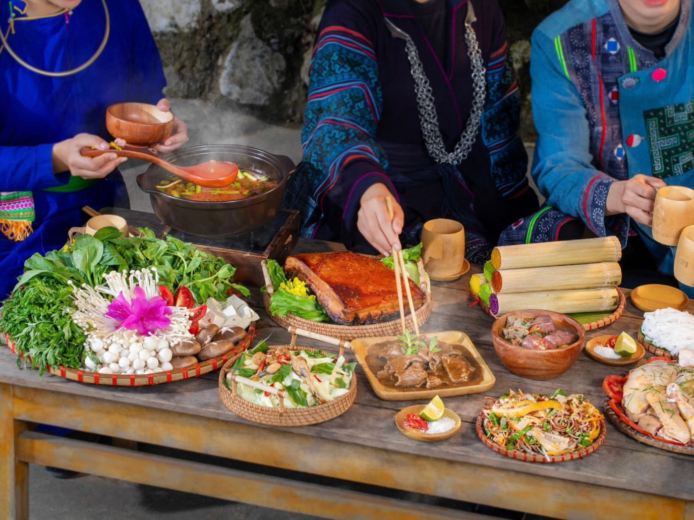 在探索沙壩的旅程中,品嚐當地特色美食也是一段令人難忘的精彩體驗。