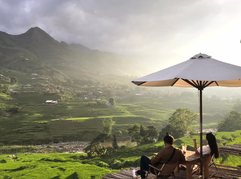 Salling Sapa Coffee là điểm dừng chân lý tưởng để du khách kết hợp tham quan văn hóa và thư giãn giữa thiên nhiên
