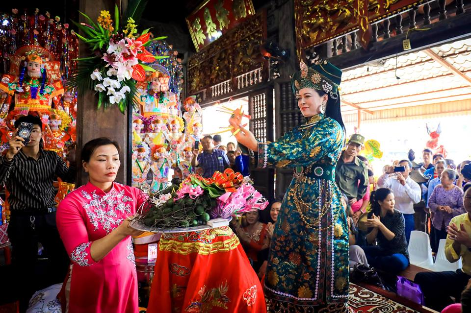 Đạo Mẫu dần phát triển và lan rộng tại Việt Nam với những giá trị tôn vinh phụ nữ.