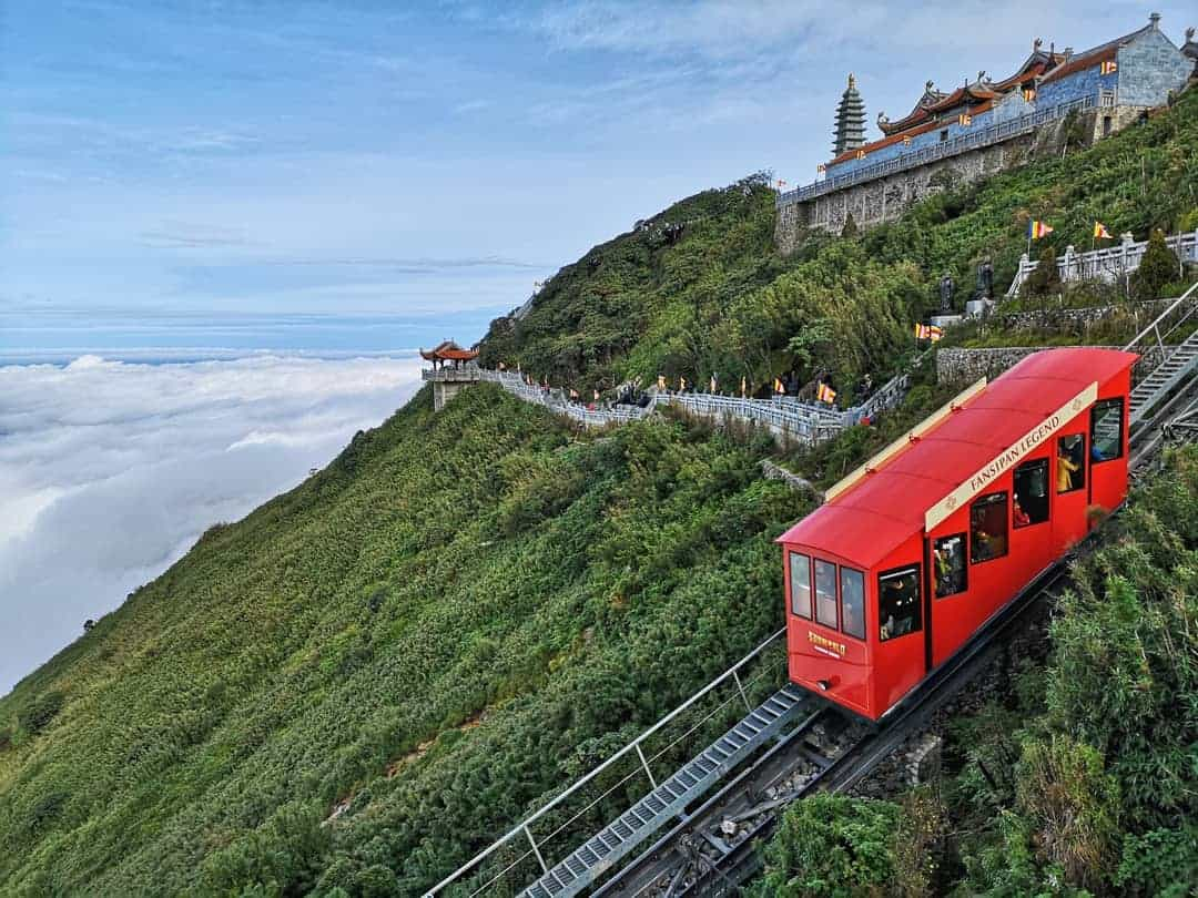 Tàu hoả Đỗ Quyên mang phong cách thiết kế hiện đại