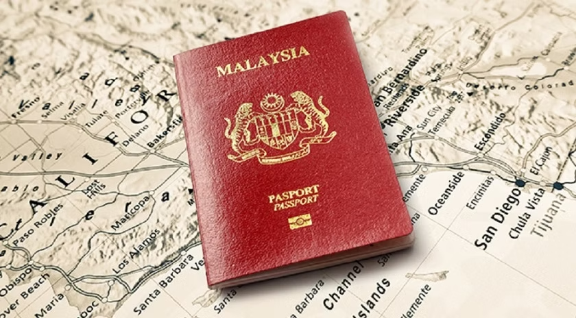 Malaysian travelers should carefully check the expiration date of their passports before their flight