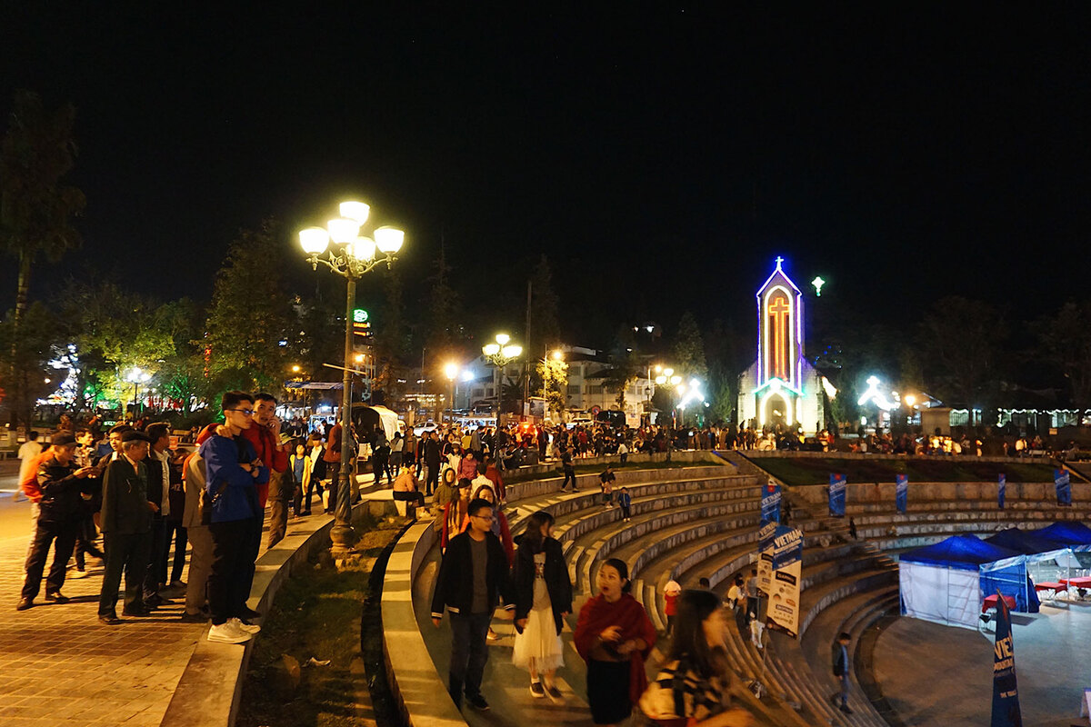 You can spend time exploring around the town center in the evening