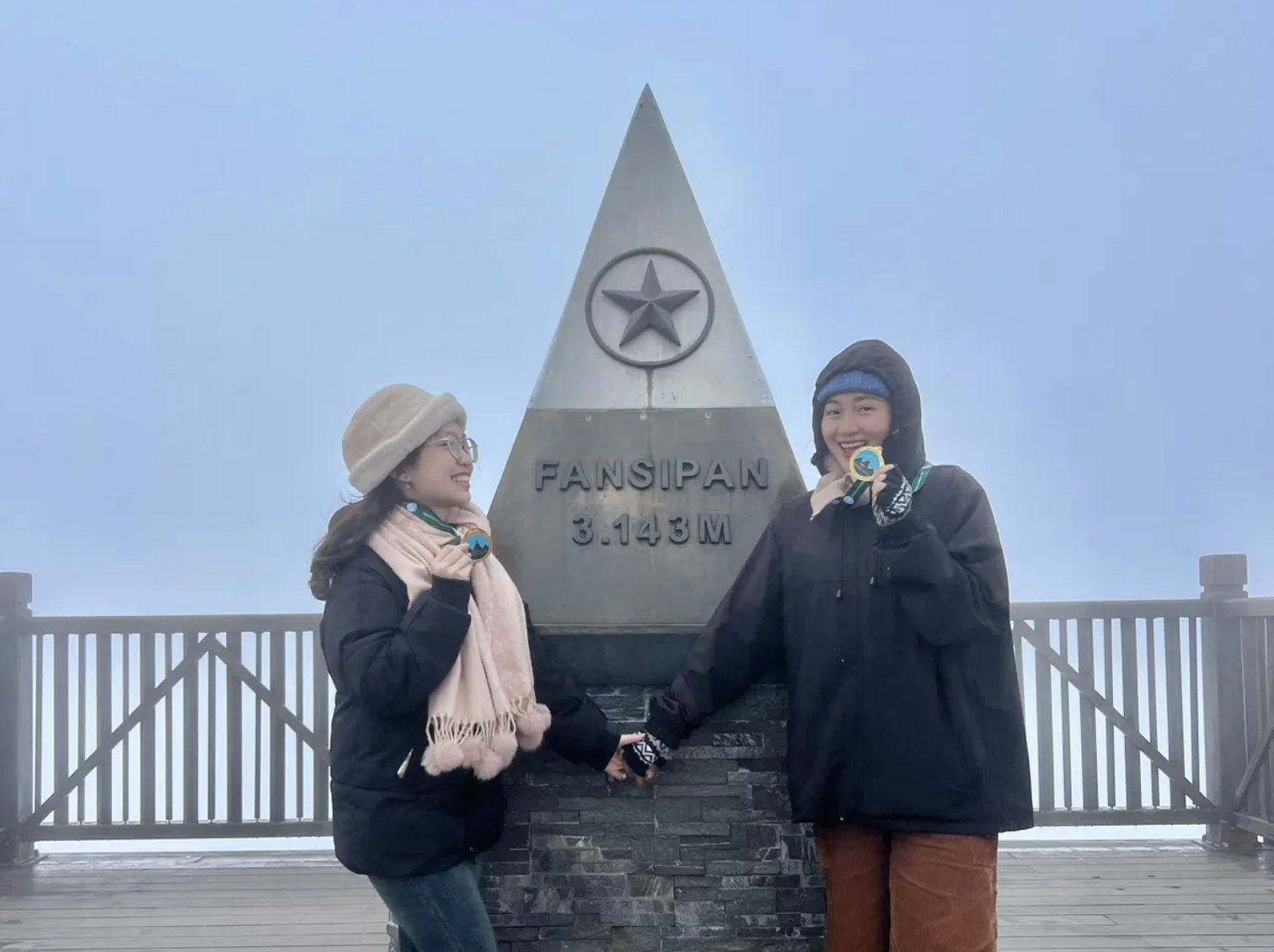 Tour Sa Pa 2 ngày 1 đêm được xây dựng với nhiều mức giá linh hoạt, từ chinh phục đỉnh Fansipan đến tham quan các bản làng.