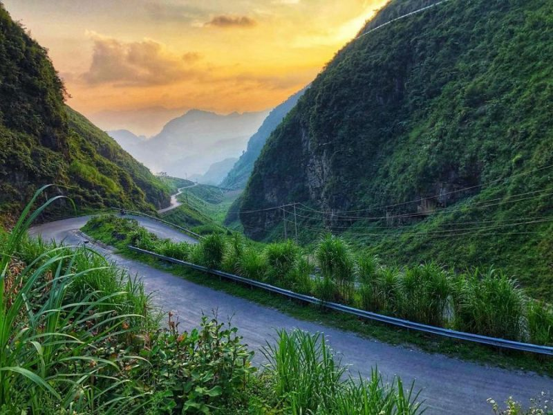 Đèo Khau Phạ là con đèo nằm giữa ranh giới của huyện Văn Chấn và Mù Cang Chải. (Nguồn: Sưu tầm)