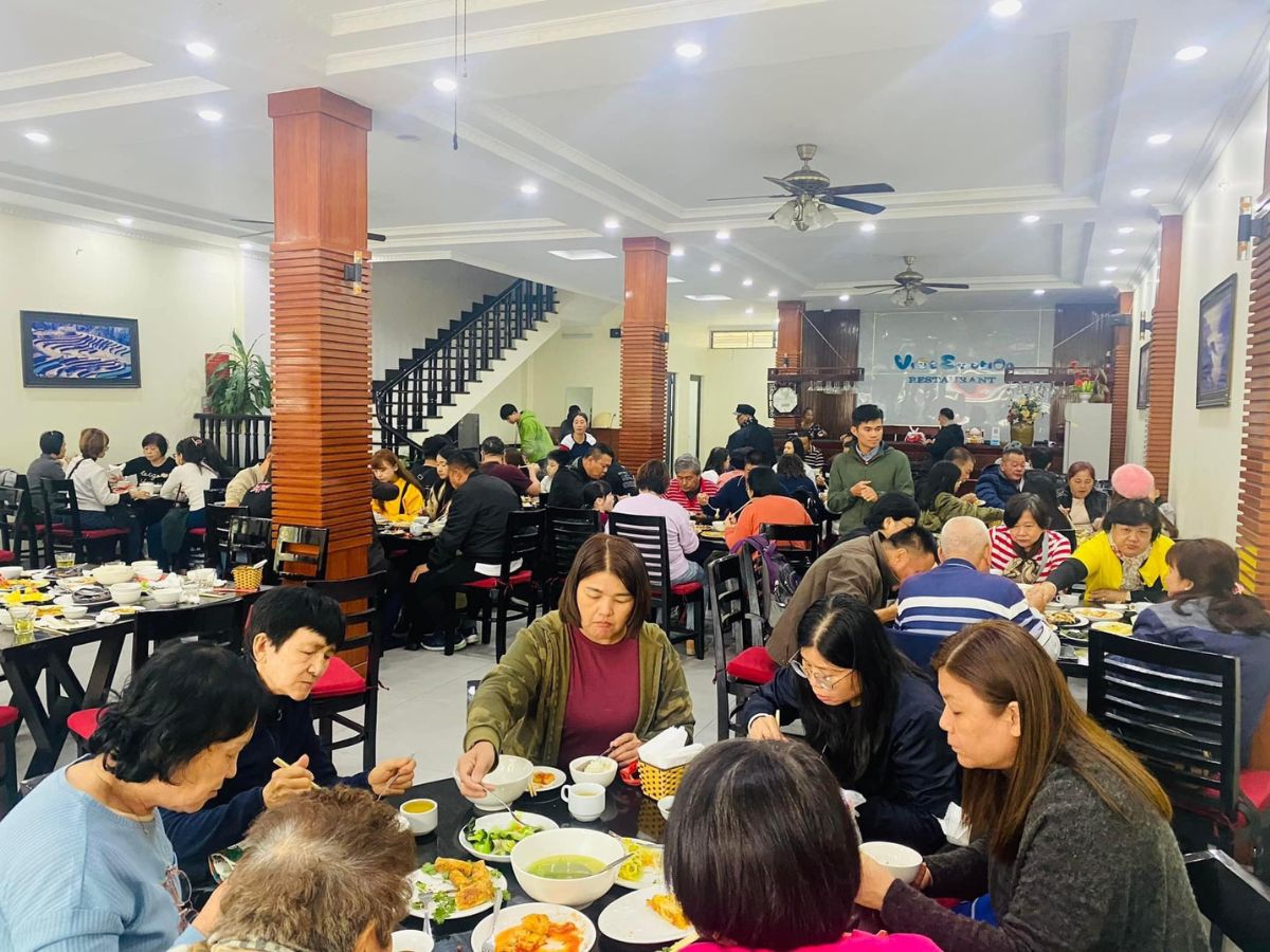 Không gian mộc mạc đậm bản sắc H’Mông. (Nguồn: Sưu tầm)