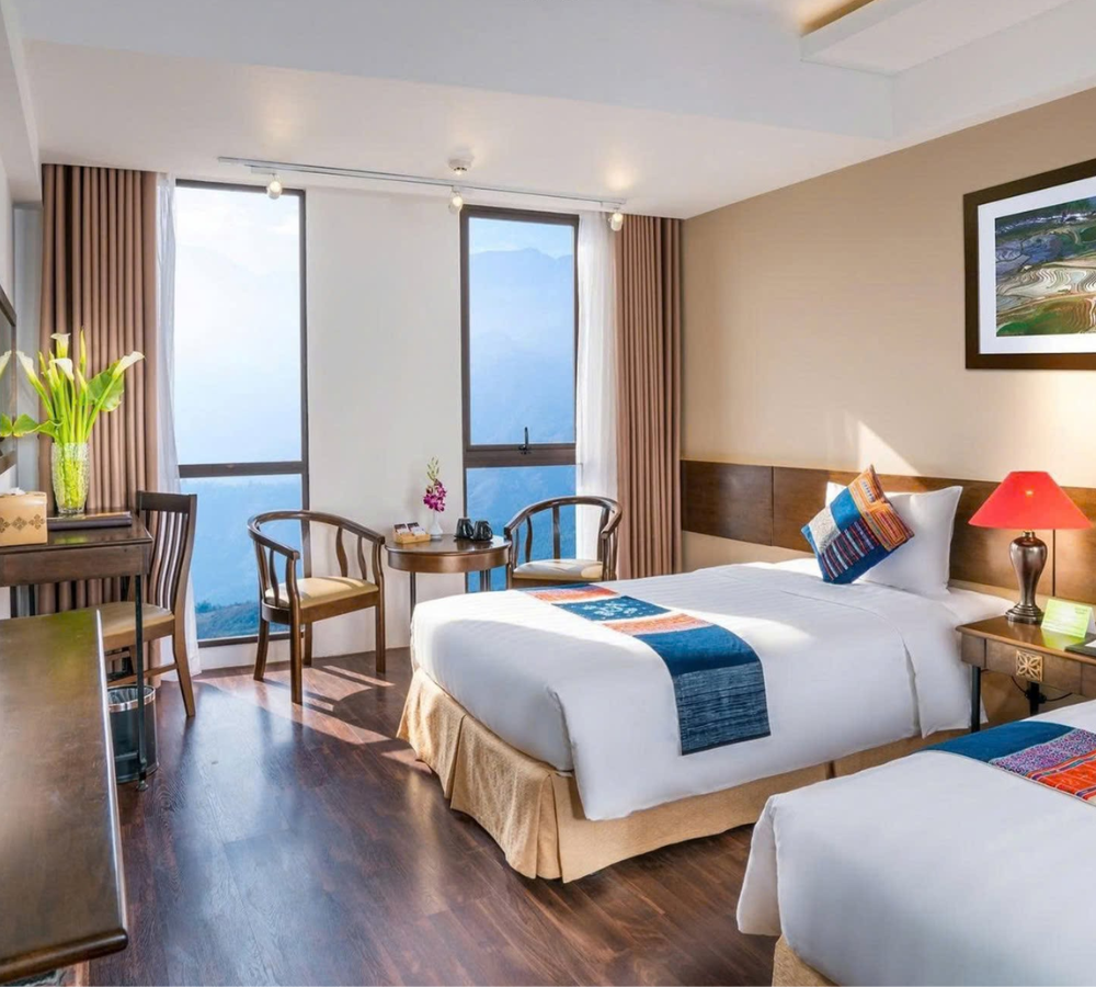 Amazing Hotel Sa Pa nổi bật với ban công riêng ngắm biển mây và thung lũng Mường Hoa