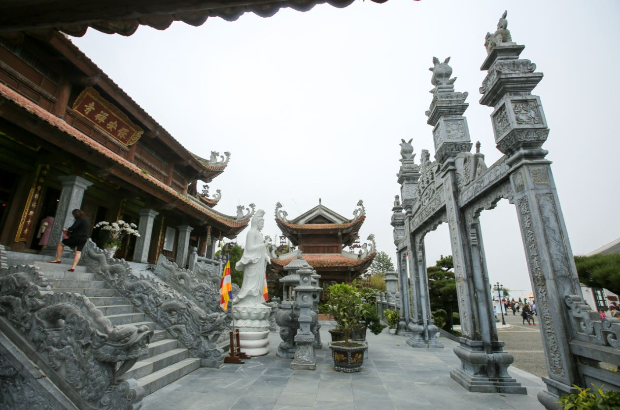 Bảo An Thiền Tự mang đến không gian thanh tịnh giữa đỉnh Fansipan.