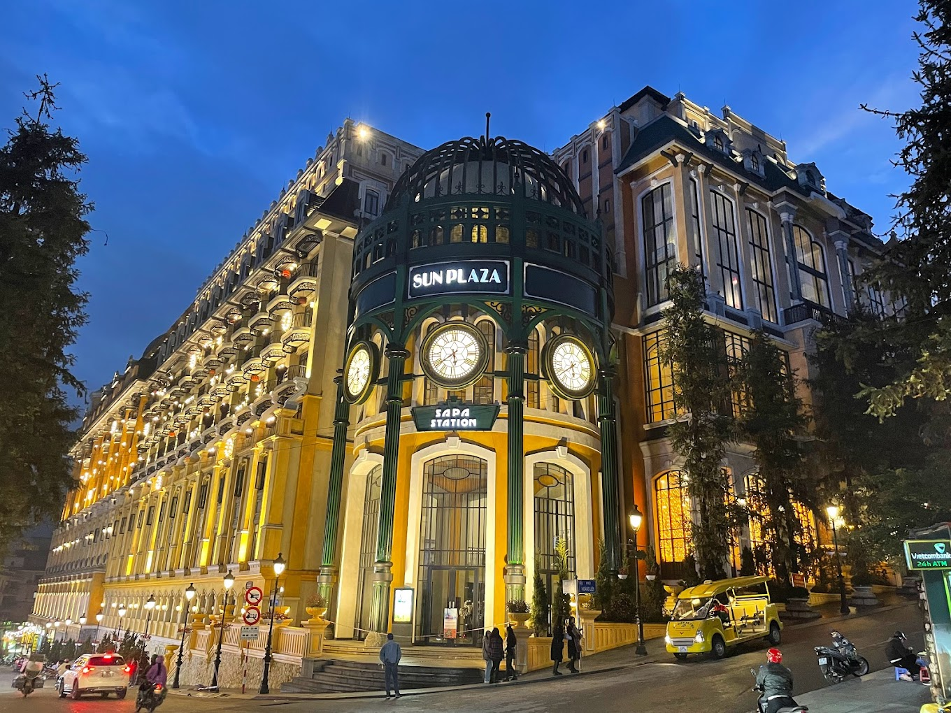 Sun Plaza là điểm check-in nổi tiếng tại trung tâm phường Sa Pa.