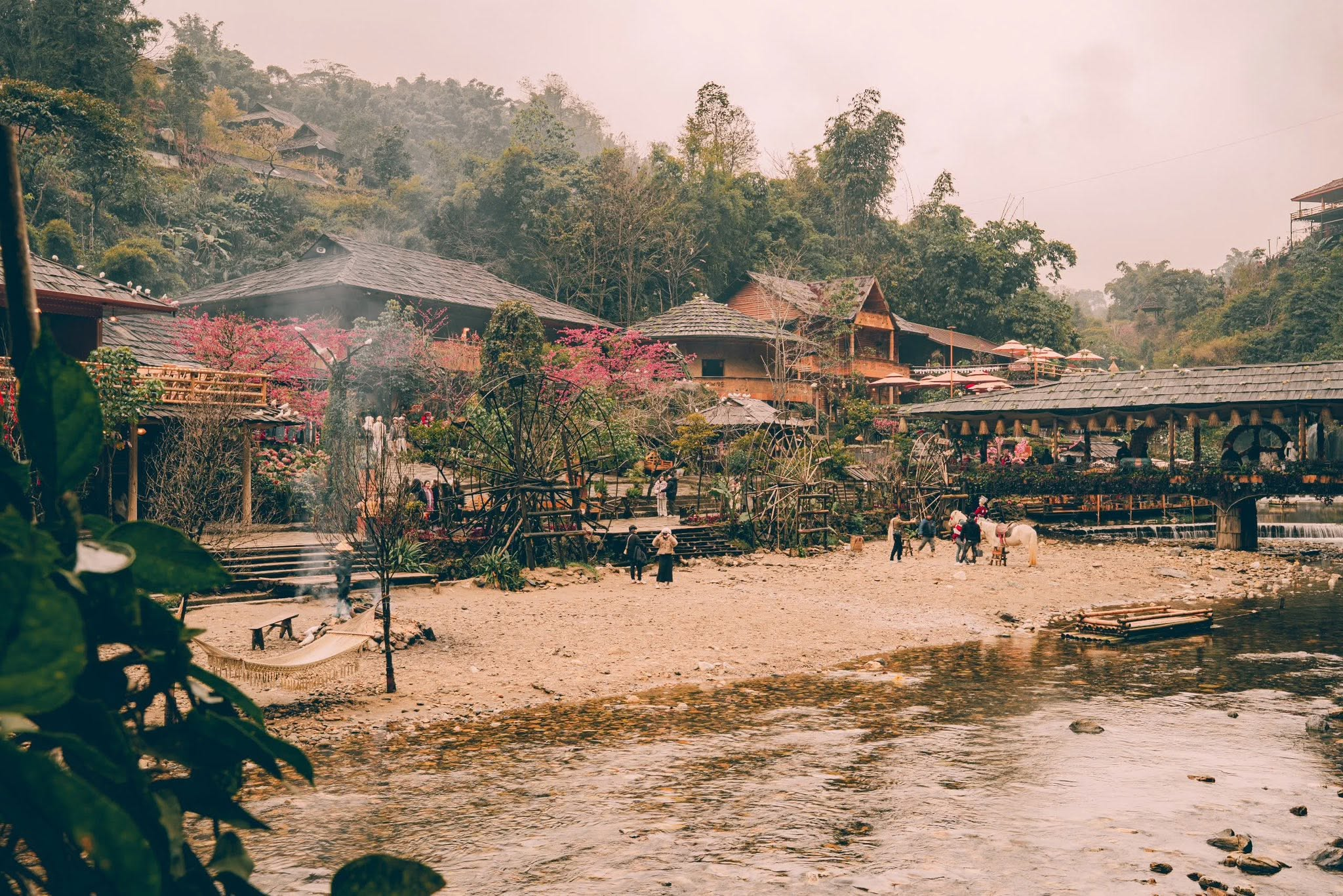 Khung cảnh yên bình tại bản Cát Cát.