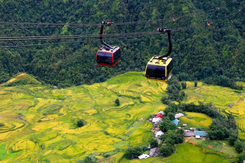 現代化纜車系統讓旅客能更加輕鬆地登上番西邦山山頂。