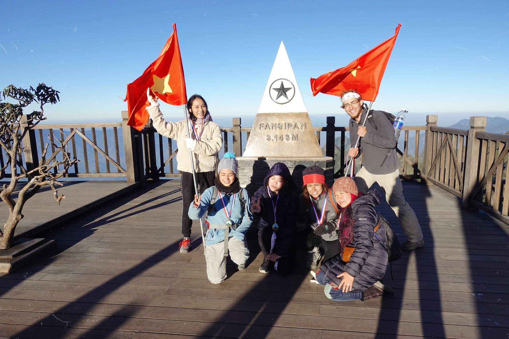 Mỗi tour Fansipan đều mang lại những trải nghiệm thú vị cho du khách