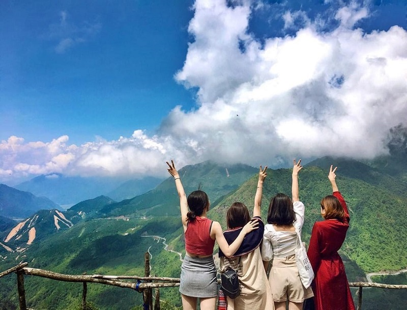 A 3-day, 2-night itinerary is ideal for exploring Sapa from Hanoi