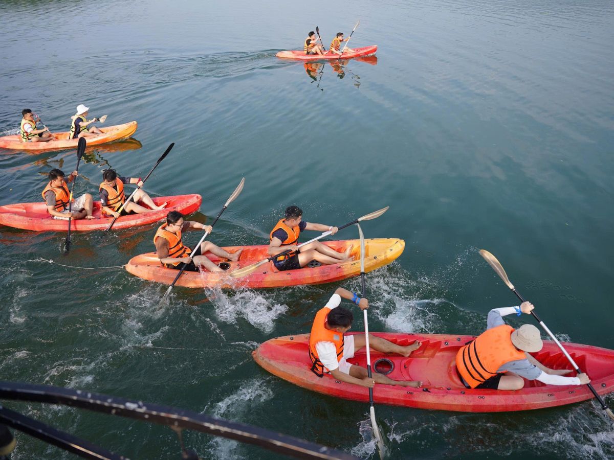Lên lịch trình cho tour hồ Thác Bà 2 ngày 1 đêm từ Hà Nội. (Nguồn: Sưu tầm)