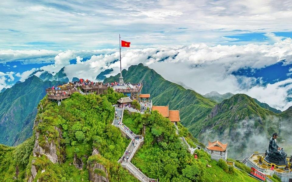 Chuyến đi 3 ngày 2 đêm tạo điều kiện để du khách kết hợp thiên nhiên, Fansipan, văn hóa bản làng và ẩm thực mà không cần di chuyển quá gấp gáp