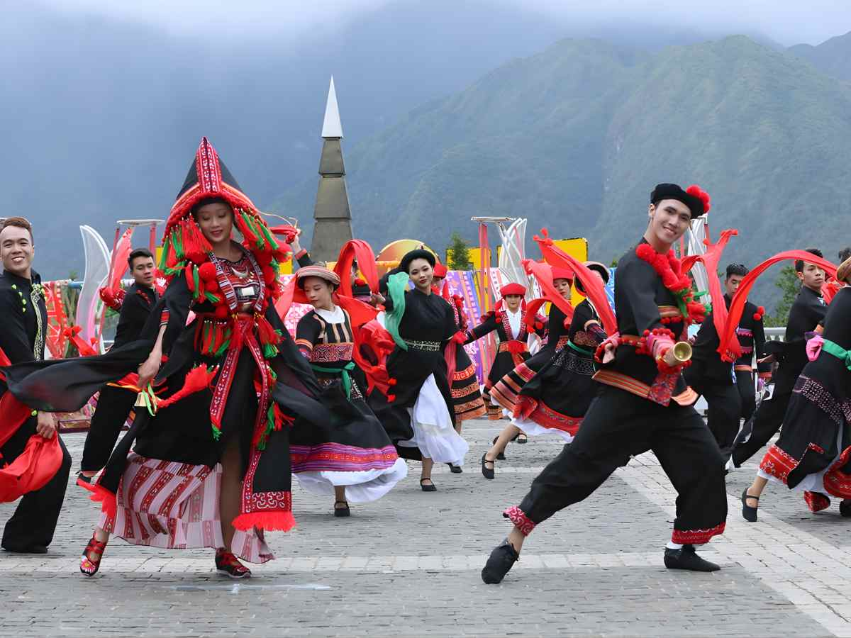 Lễ hội Nhặn Sồng là sự giao thoa giữa tín ngưỡng thờ thần rừng và luật tục bảo vệ thiên nhiên. (Nguồn sưu tầm)