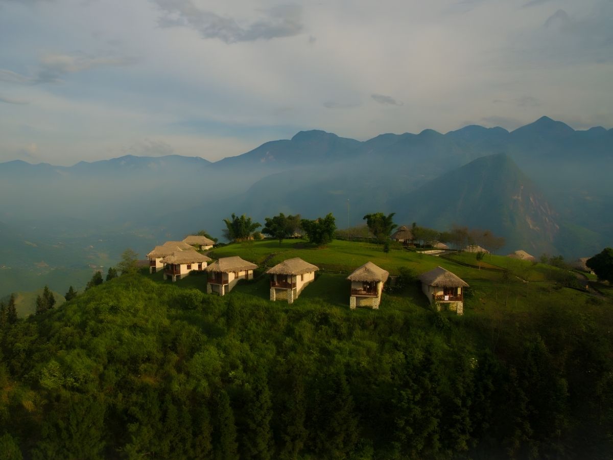 Sa Pa Riverside Ecolodge nằm trong khu vực thung lũng gần suối Mường Hoa. (Nguồn sưu tầm)