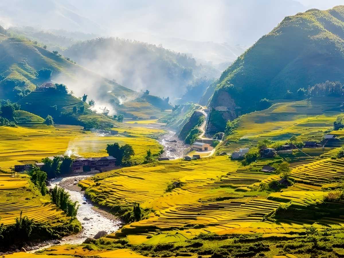 Thung lũng Tây Bắc nối Suối Giàng đến Sa Pa gợi ý hành trình kết hợp cảnh quan đa dạng hấp dẫn. (Nguồn: Sưu tầm)