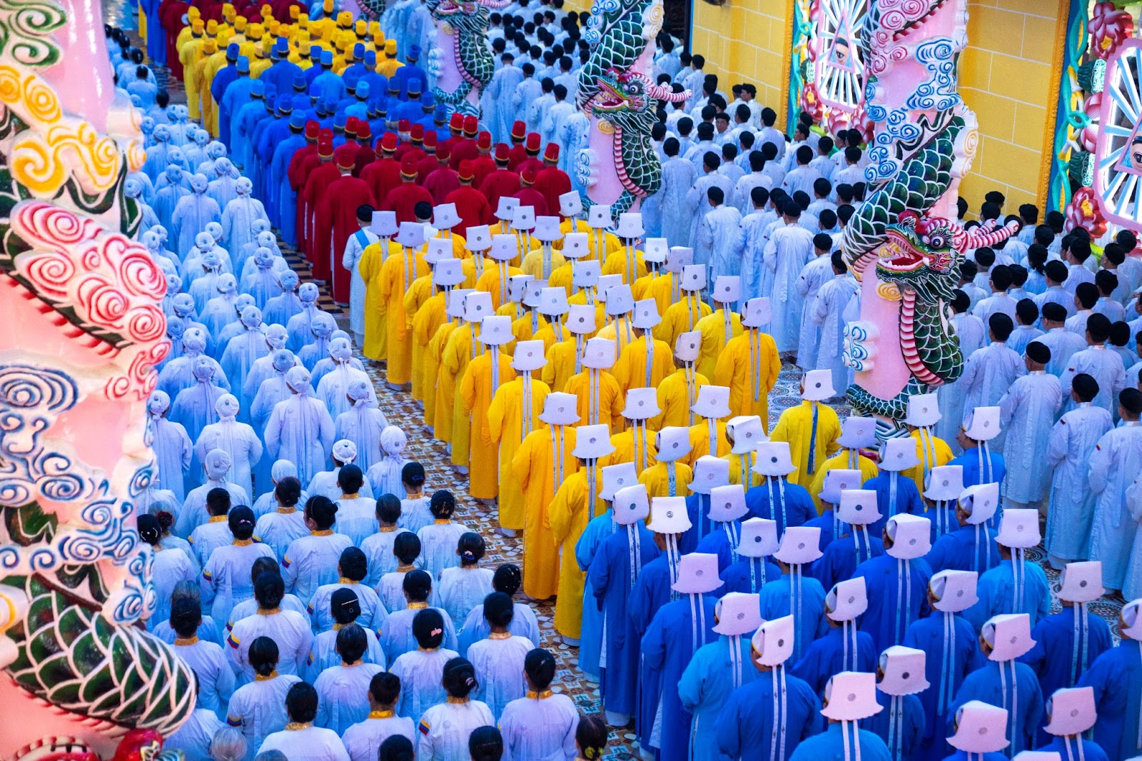 Hội yến Diêu Trì Cung tại Tòa thánh Tây Ninh.