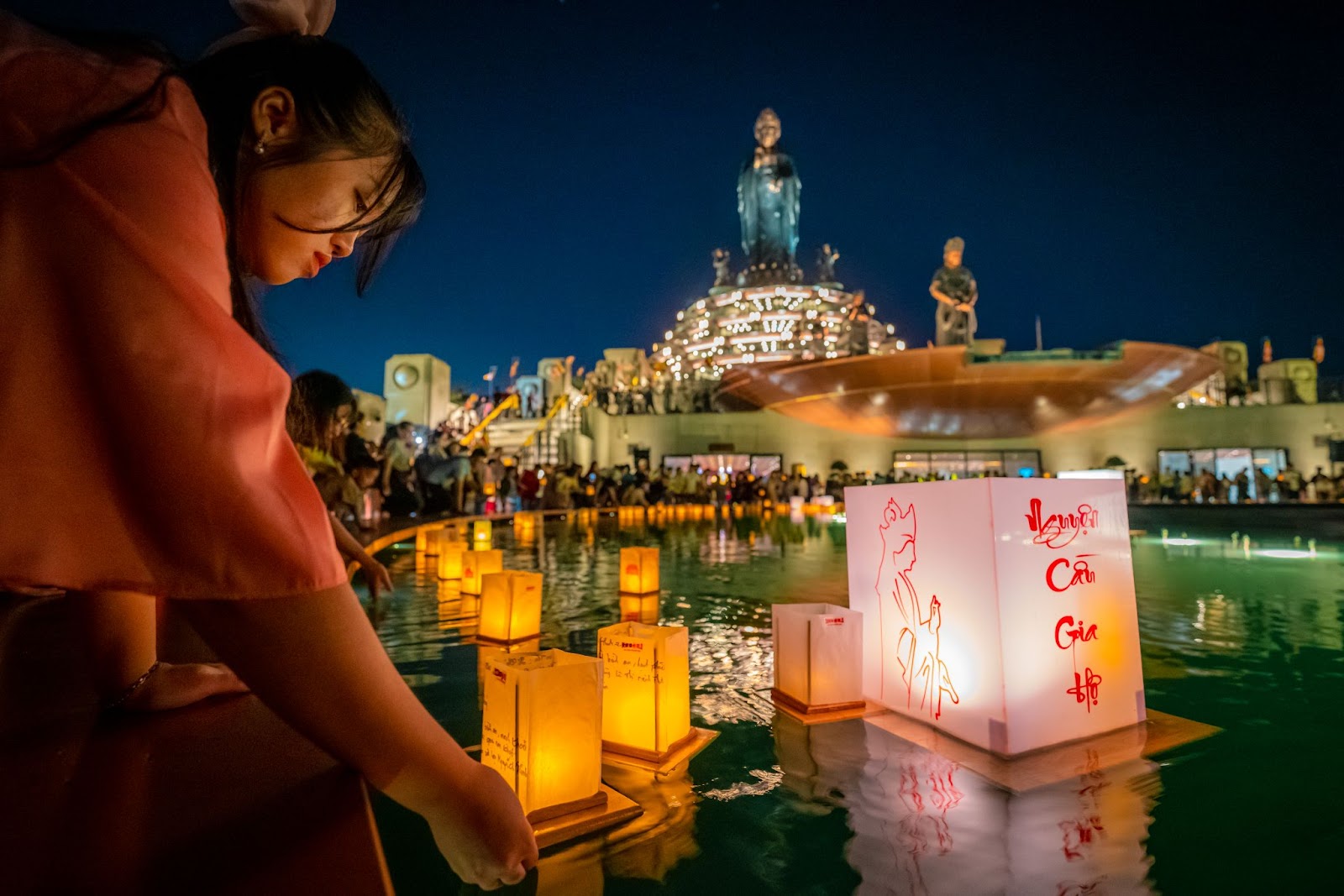 Lễ Dâng Đăng trên đỉnh Núi Bà Đen.