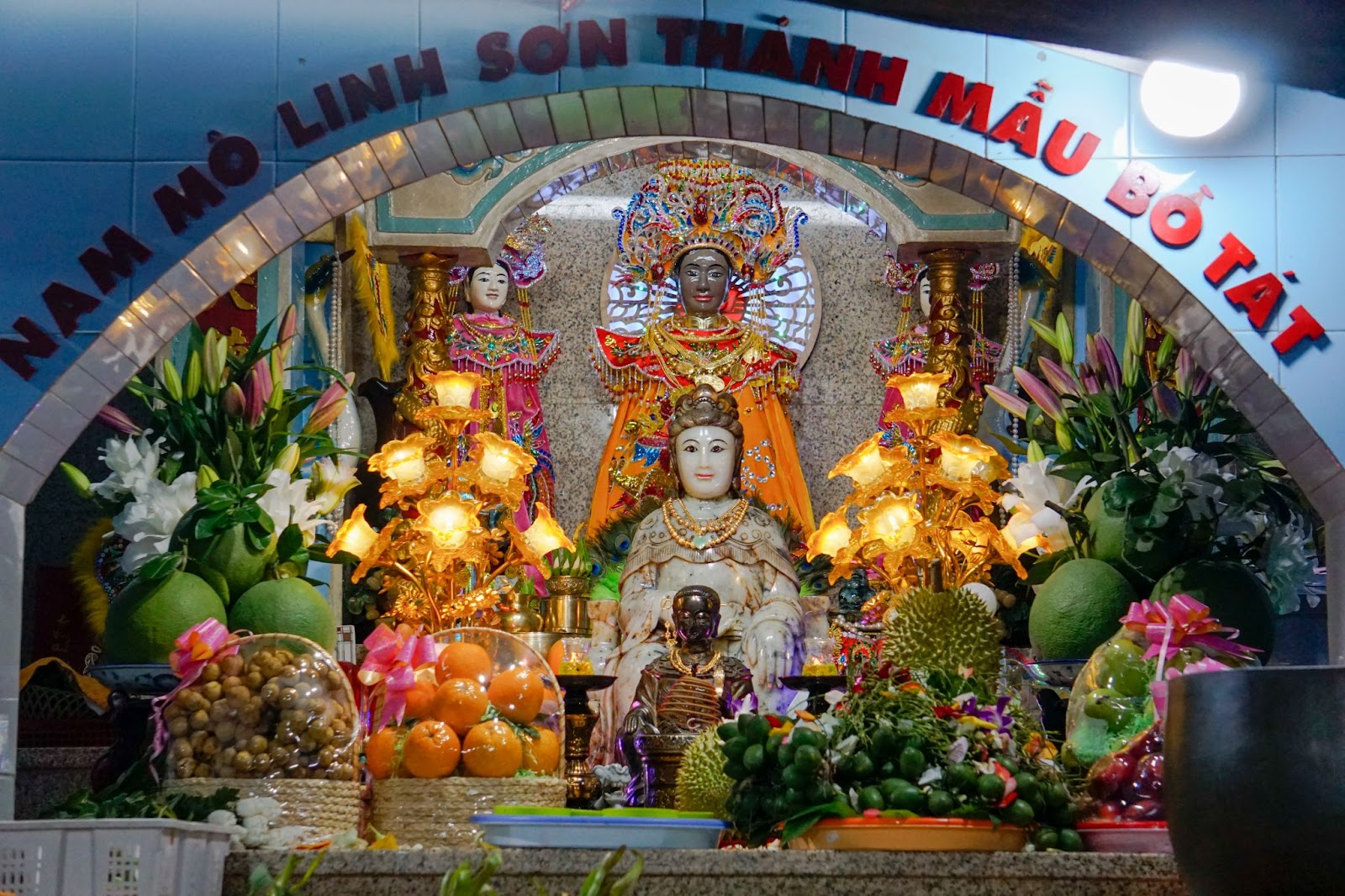 Tín ngưỡng thờ Linh Sơn Thánh Mẫu là một phần quan trọng trong văn hóa tâm linh của người dân Tây Ninh.