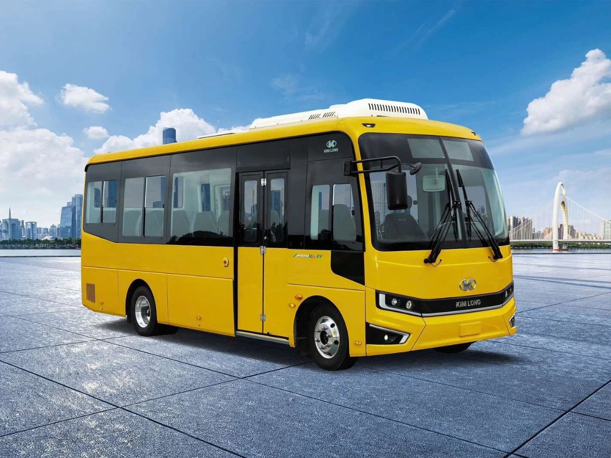 Du khách có thể chọn xe khách đến Tây Ninh.