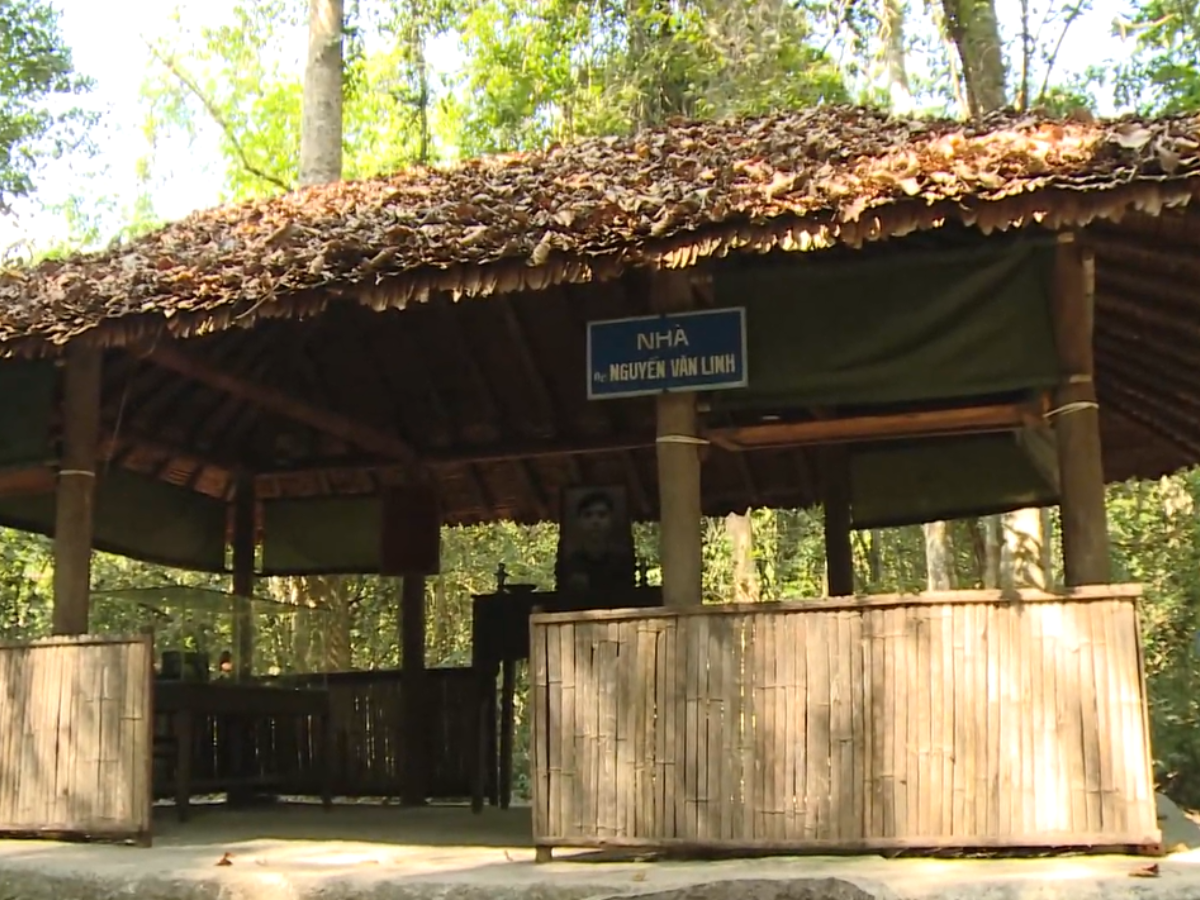 Nhà sinh hoạt của đồng chí Nguyễn Văn Linh.