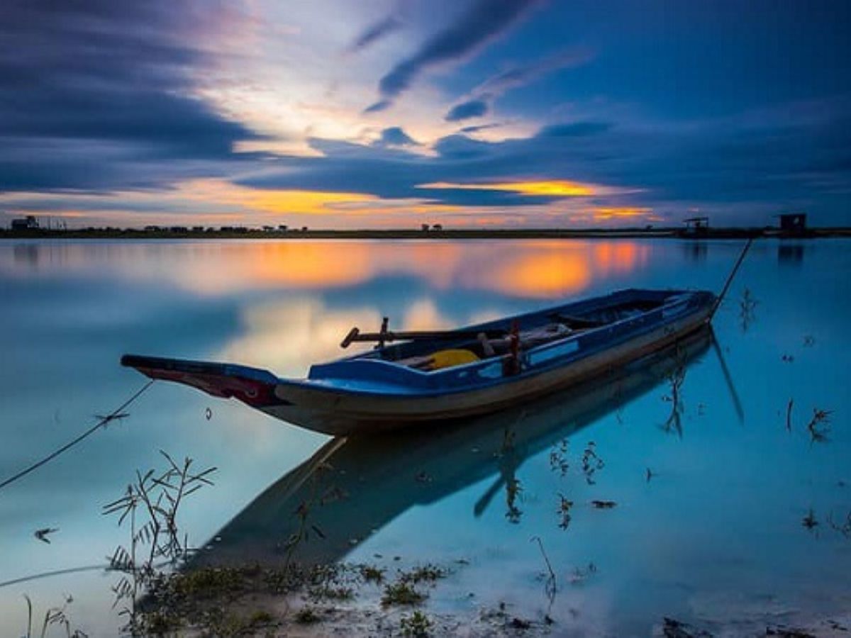 Đảo nhím Tây Ninh lúc hoàng hôn.