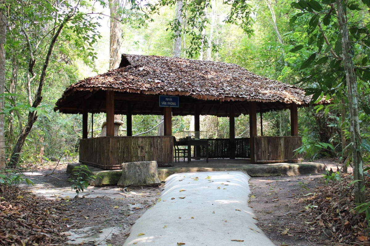 Indoor sightseeing area at the relic site.