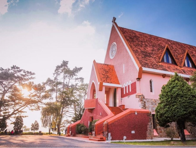 Kiến trúc mang hơi hướng châu Âu giữa lòng Đà Lạt.
