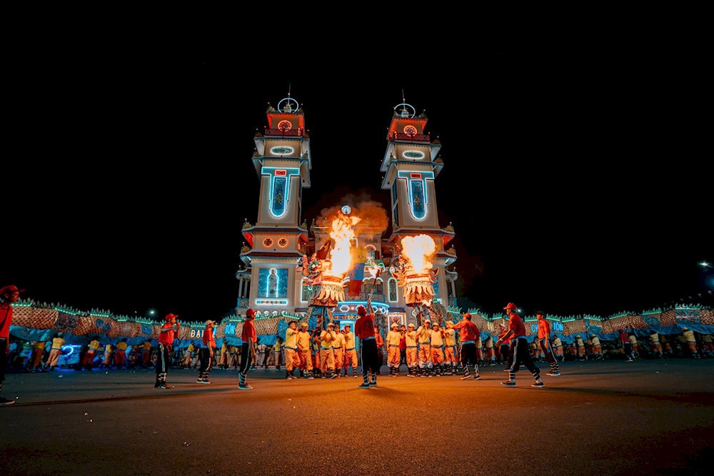 It covers a vast area of over 2,000 square meters