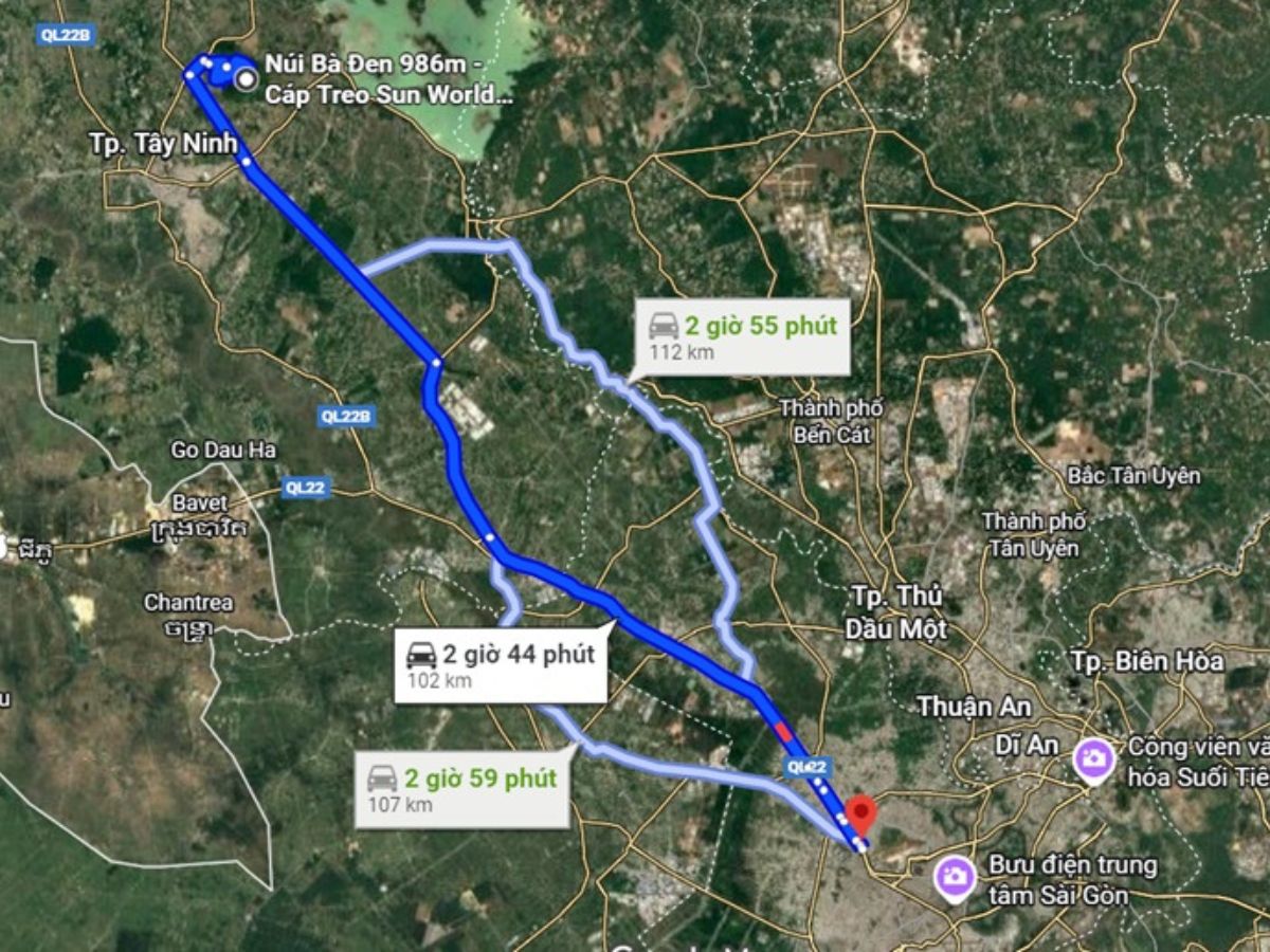 Di chuyển từ Sài Gòn đi Núi Bà Đen khoảng hơn 100 km với tuyến đường khá thuận lợi.