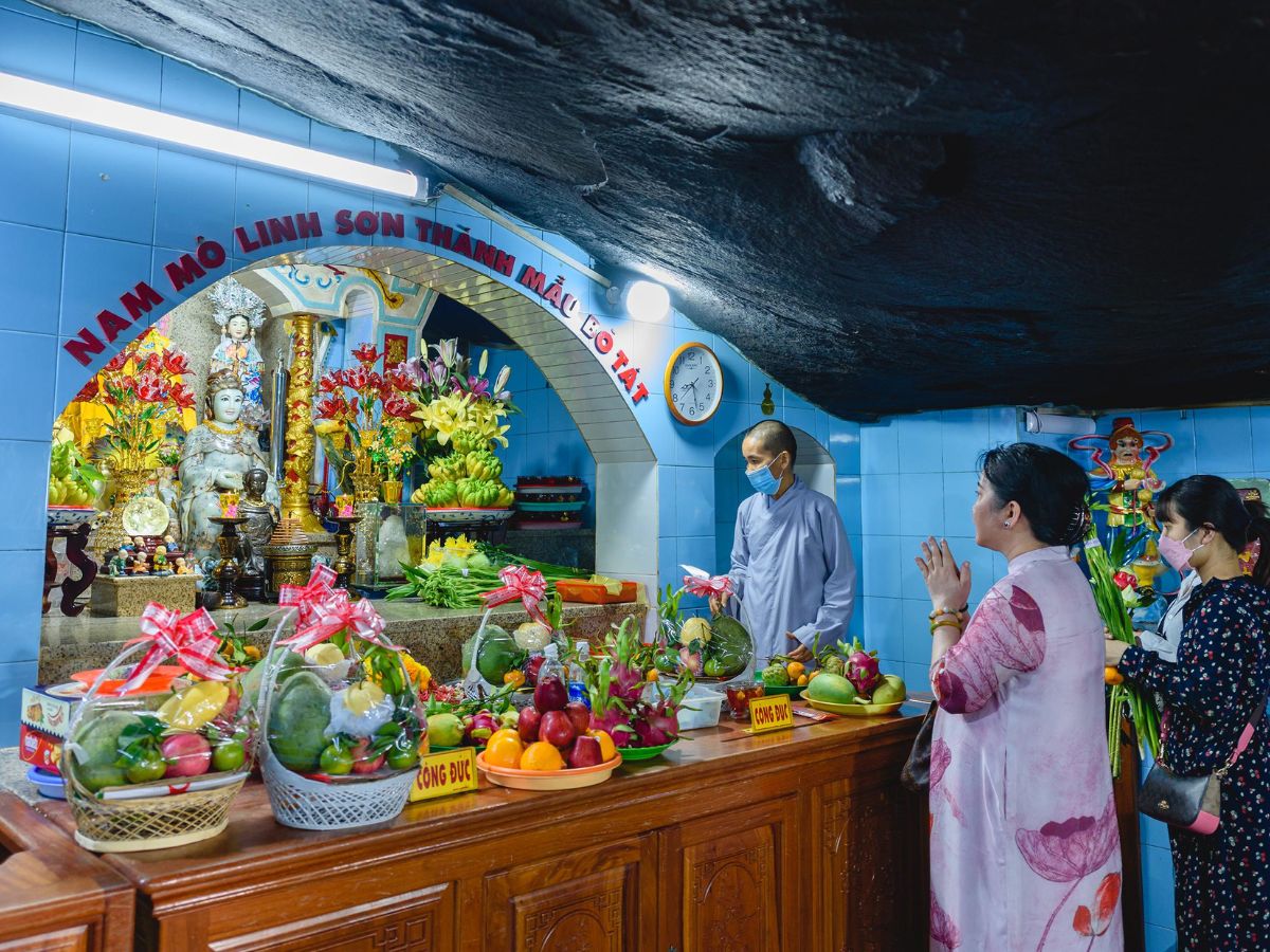 Truyền thuyết thiêng liêng về Linh Sơn Thánh Mẫu gắn liền với cuộc sống người dân Nam Bộ.