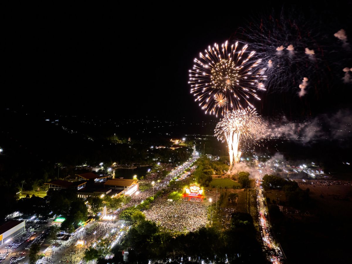 Tây Ninh có nhiều điểm bắn pháo hoa Tết với tầm nhìn đẹp.