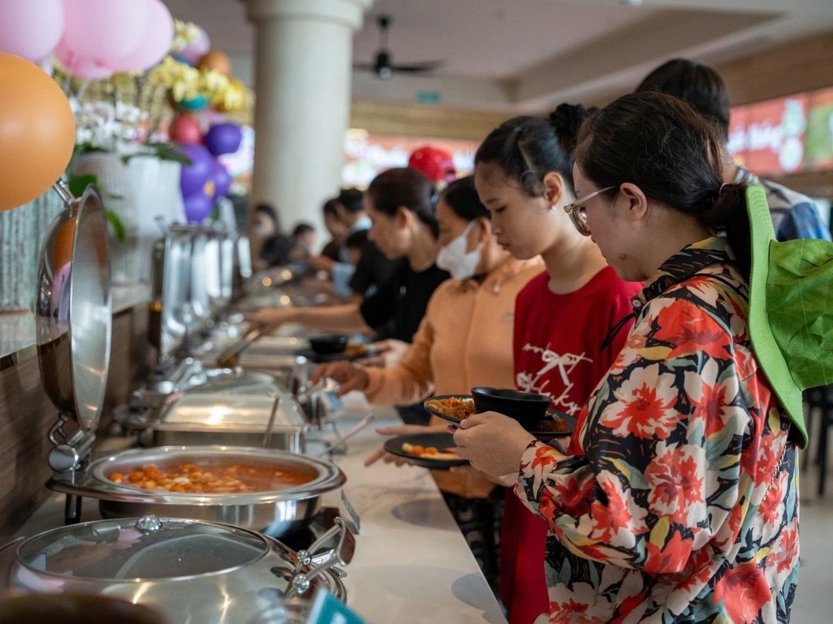 Hướng dẫn đến Nhà Hàng Vân Sơn sẽ dẫn bạn tới một điểm dừng chân ẩm thực nổi bật trên nền trời Tây Ninh.