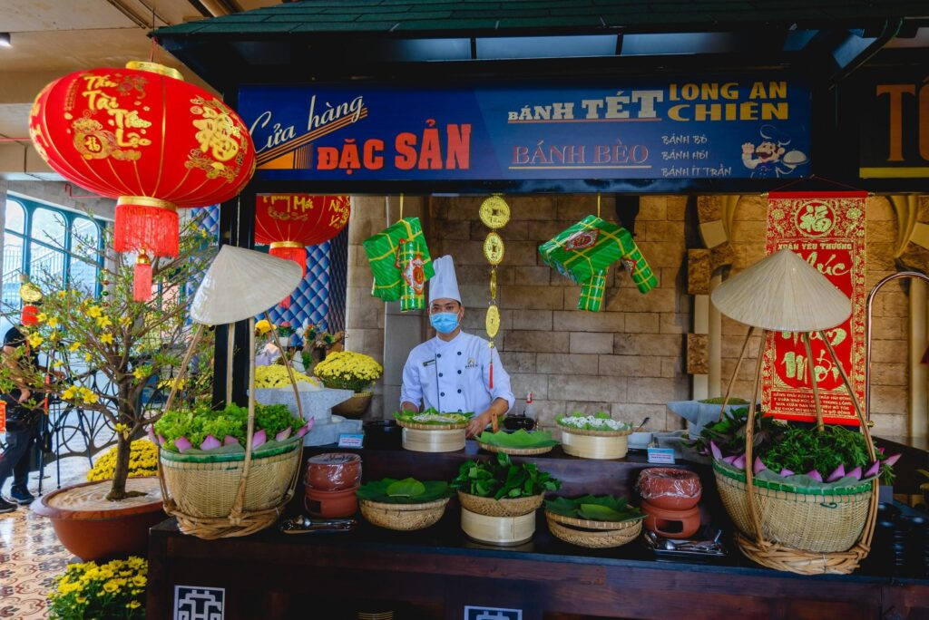 Buffet Vân Sơn cung cấp thực đơn đa dạng từ món Việt truyền thống đến Á - Âu đa dạng