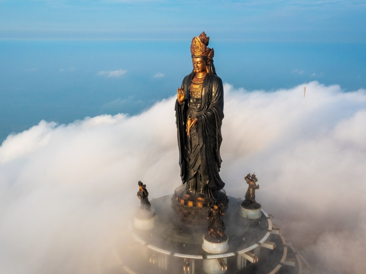 Chiêm bái tượng Phật Bà Tây Bổ Đà Sơn