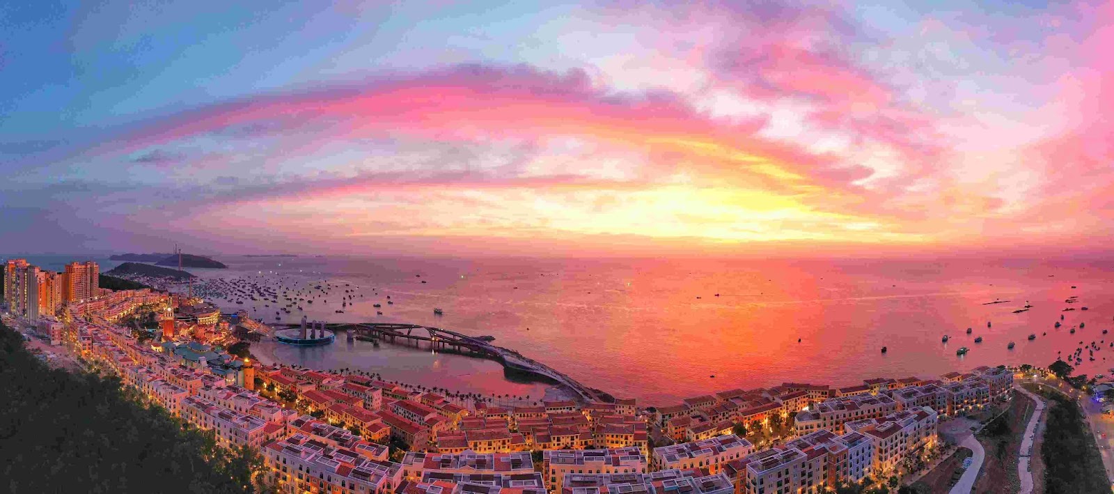Sunset Town truly becomes a magical place during golden hours.