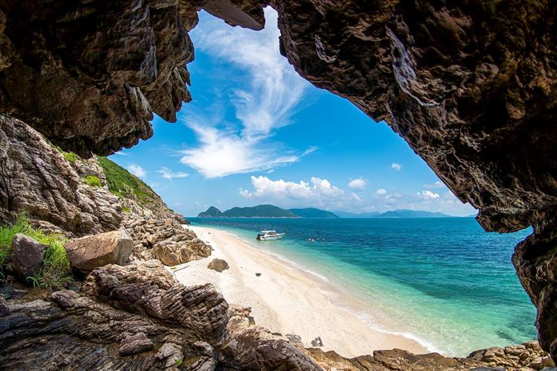 Coastal landscape of Con Dao remains untouched and serene (Photo: Collected)