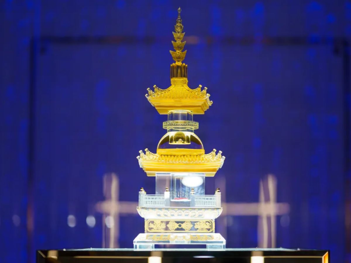 Núi Bà Đen là nơi tổ chức lễ Phật Đản thường niên.