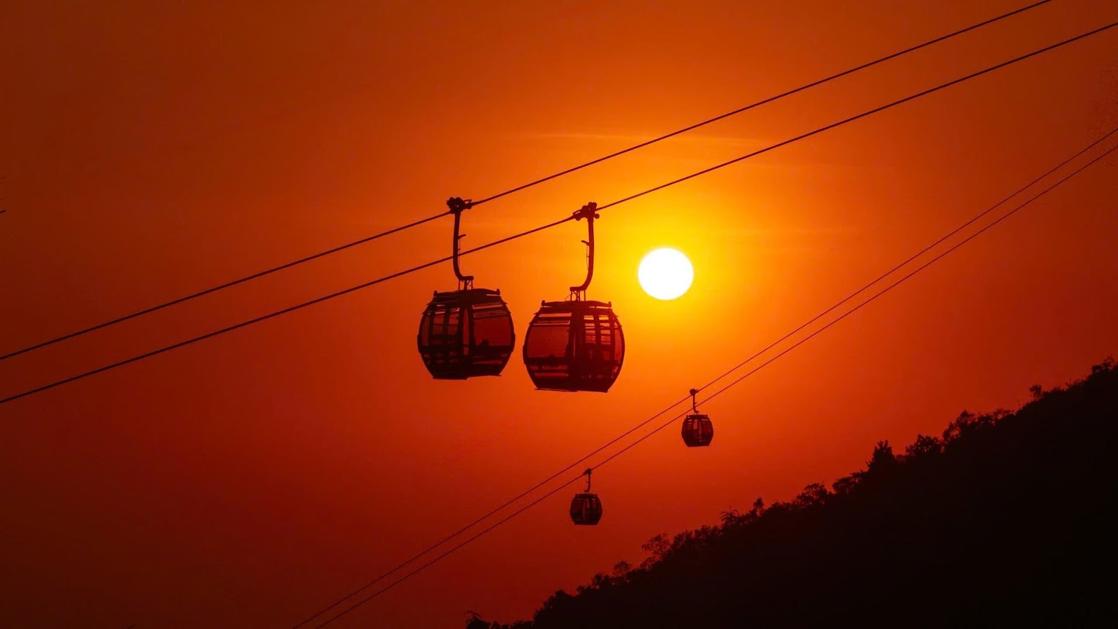 Khung cảnh hoàng hôn tuyệt đẹp tại Núi Bà Đen