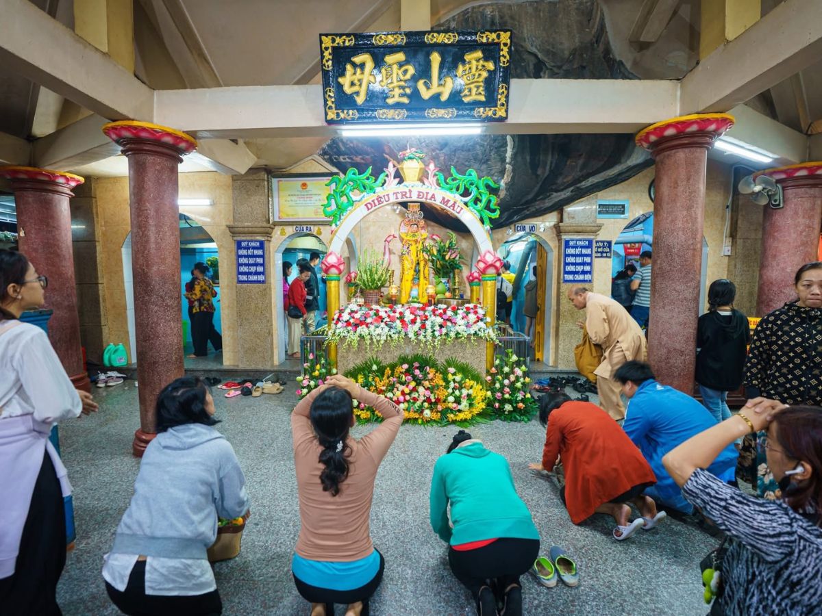 Truyền thuyết về Linh Sơn Thánh Mẫu vẫn được người dân lưu truyền qua nhiều thế hệ.