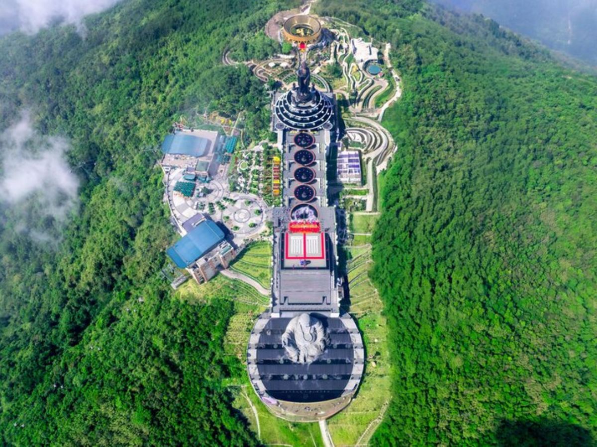 A distinctive spiritual complex set amid the mountains of Tay Ninh.